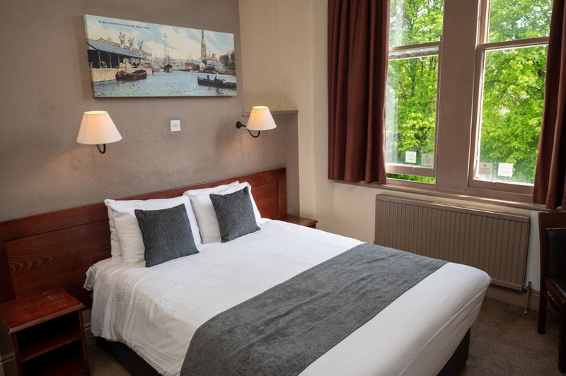 Channings Hotel by Greene King Inns, Bristol, Reino Unido