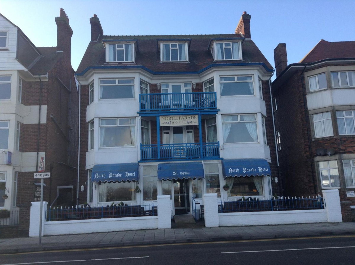 Hotel · North Parade Seafront Accommodation, Skegness