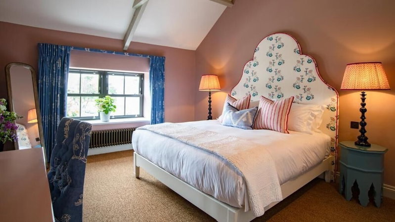 The White Lion, Cowbridge, United Kingdom