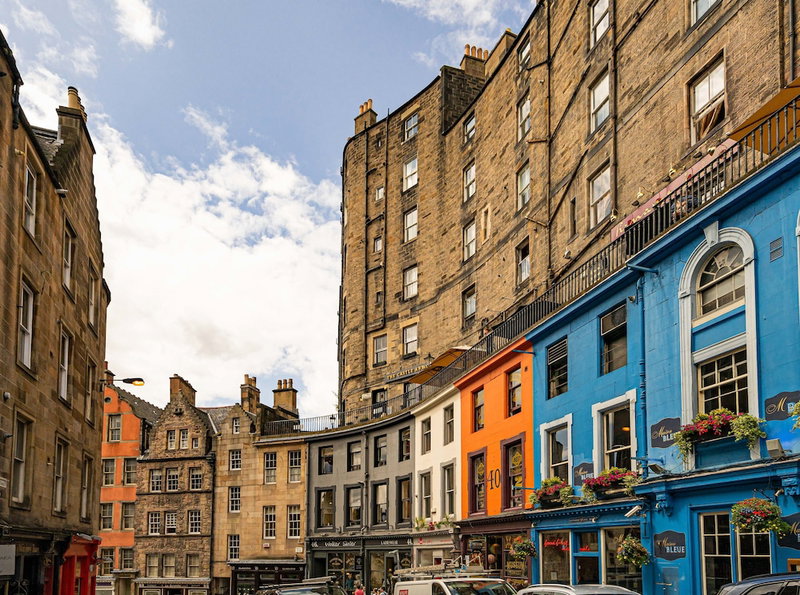 2 Bed Grassmarket Apartment, Edinburgh, United Kingdom