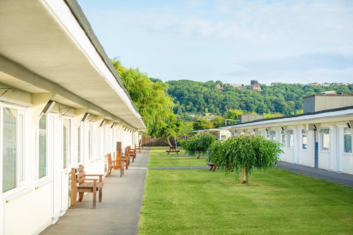 Hotel · Sand Bay Holiday Village - Adults Only, Weston-super-Mare