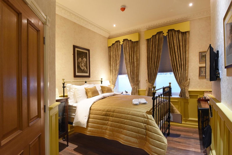 The Aston Tavern, Birmingham, United Kingdom