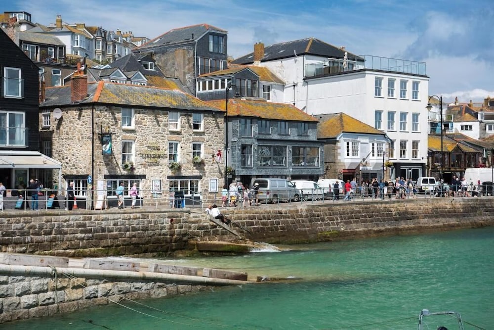 Hôtel · Lifeboat Inn, St Ives