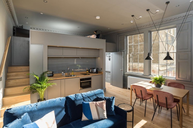 Hiding Space - Trim Street Apartments, Bath, United Kingdom