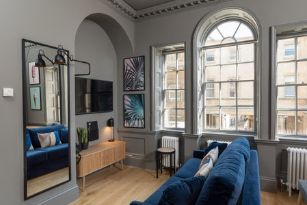 Hiding Space - Trim Street Apartments, Bath, United Kingdom