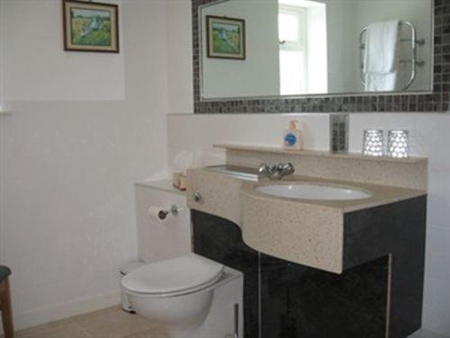 Hazelwood Guest House, Bridgend, United Kingdom