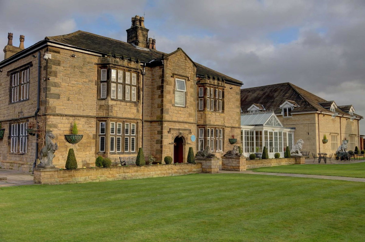 Hotel · Rogerthorpe Manor Hotel, Pontefract