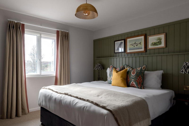The Bridge Hotel, Chertsey, United Kingdom