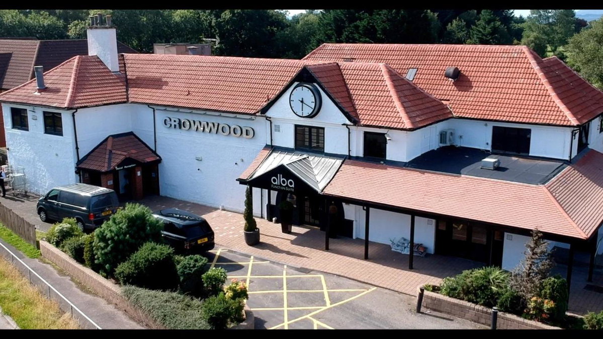 Hotel · Crowwood Hotel and Alba Restaurant, Chryston