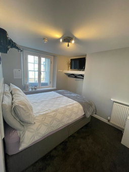 Black Bull with Rooms-Upper, Cumbernauld, United Kingdom