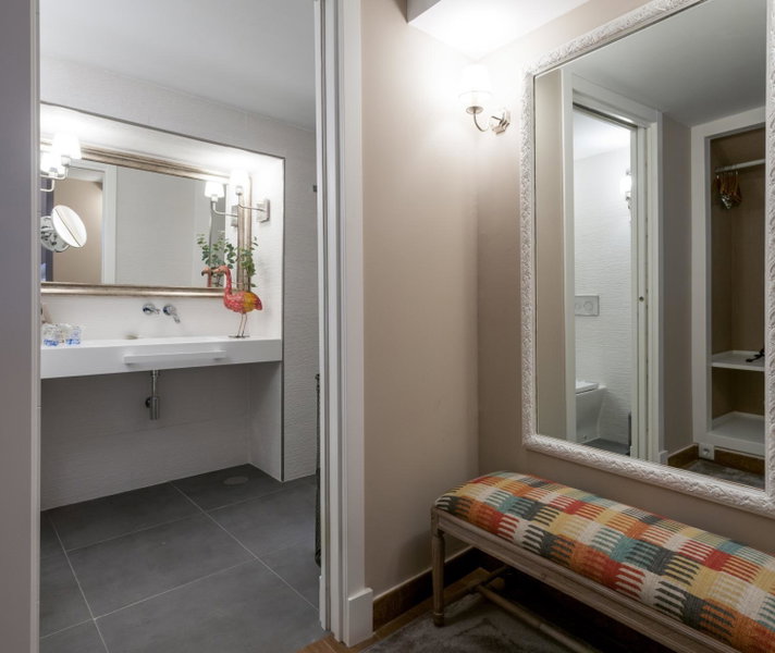 Suites Murillo Catedral, Seville, Spain