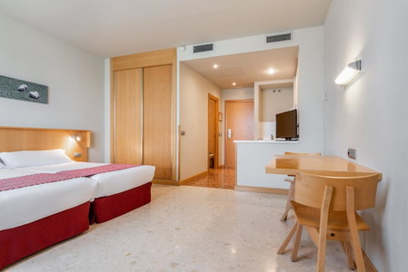 Aparthotel Exe Campus San Mamés, León, Spain