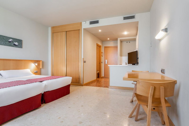 Aparthotel Exe Campus San Mamés, León, Spain