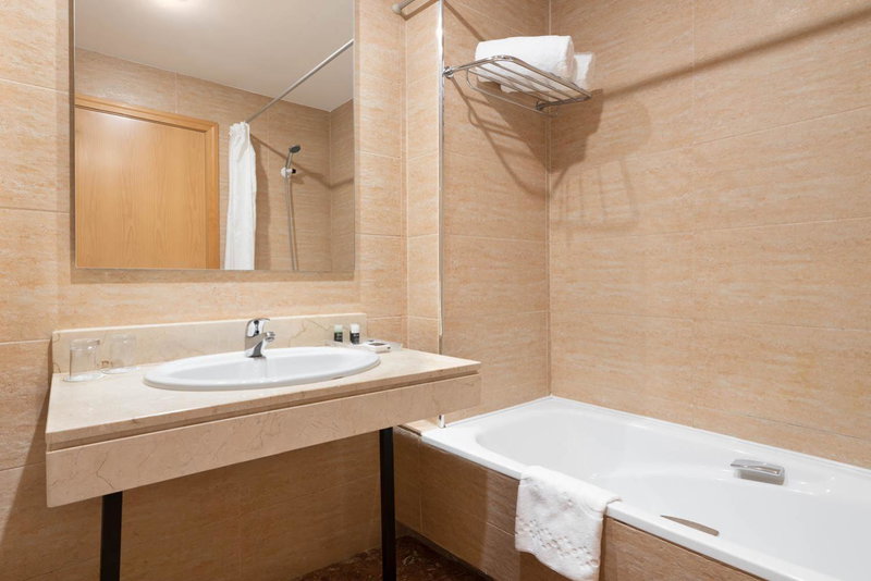 Aparthotel Exe Campus San Mamés, León, Spain