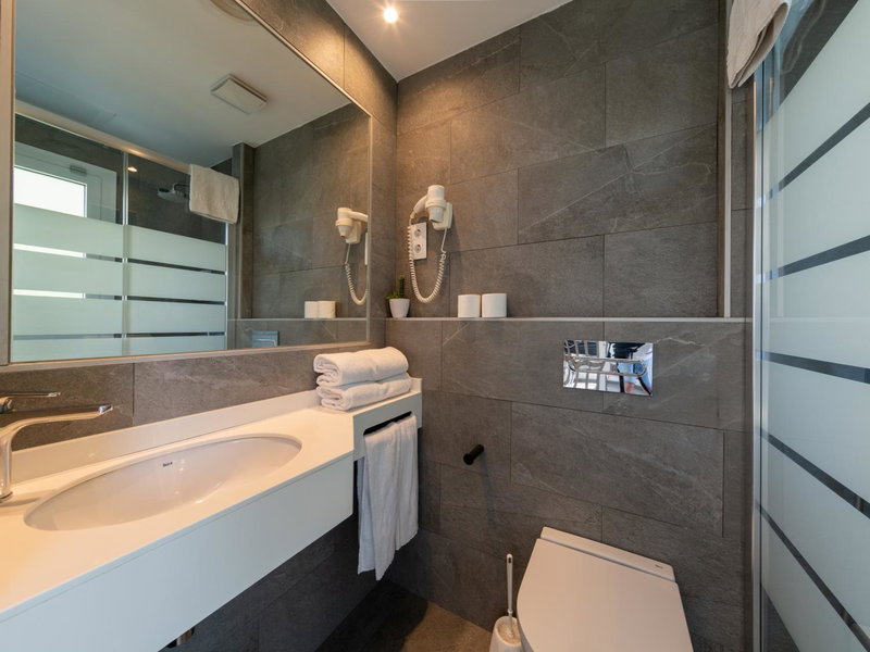 Apartamentos Sunway Apollo, Sitges, Spain