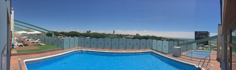 Hotel Apartamento Martín Alonso Pinzón, Spain
