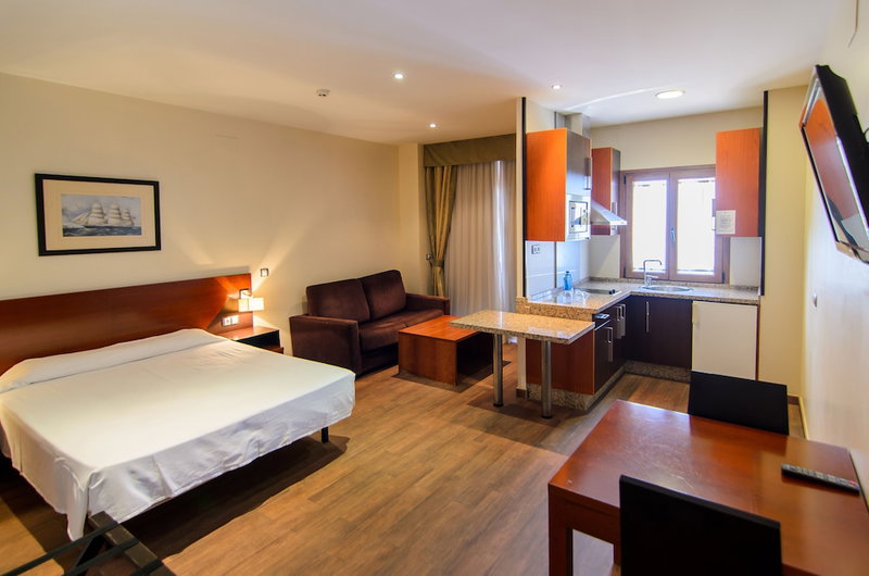 Hotel Apartamento Martín Alonso Pinzón, Huelva, Spain
