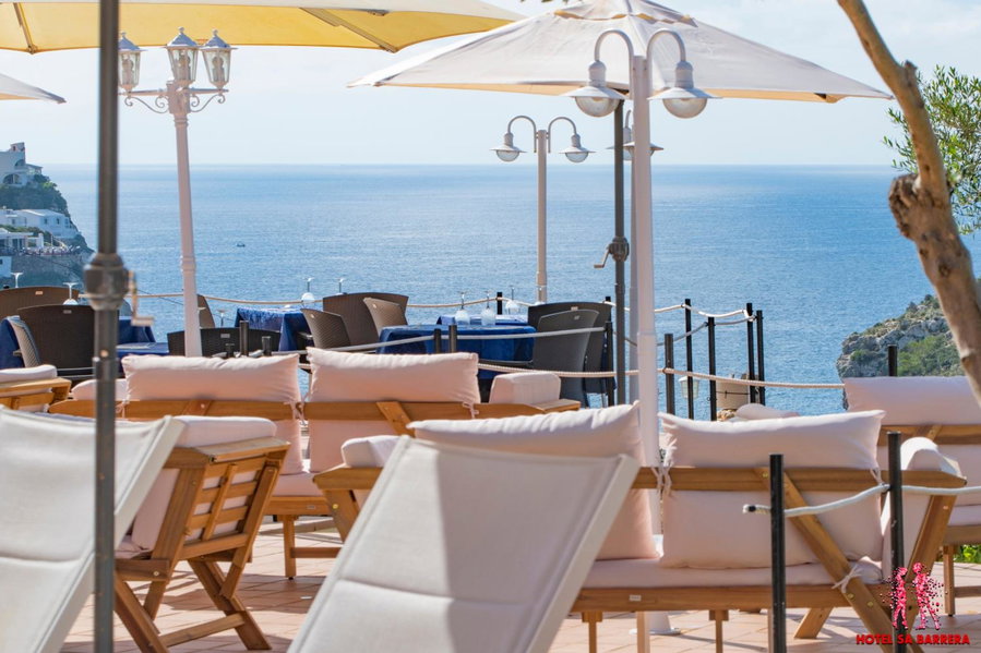 Hotel Sa Barrera - Adults Only, Cala'n Porter, Spain