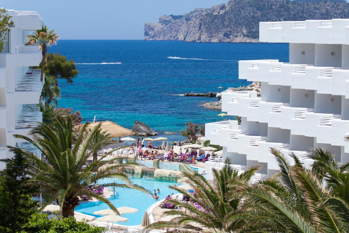 FERGUS Style Cala Blanca Suites, Spain