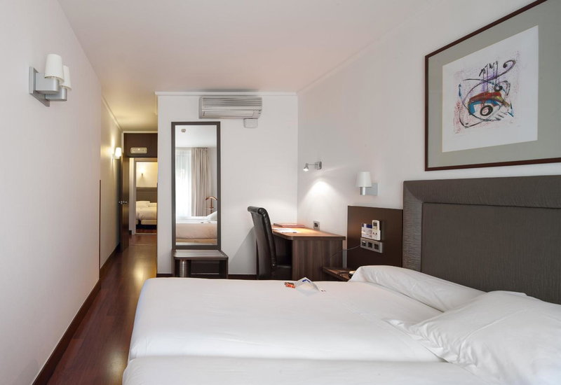 Hotel Yoldi, Pamplona, Spain