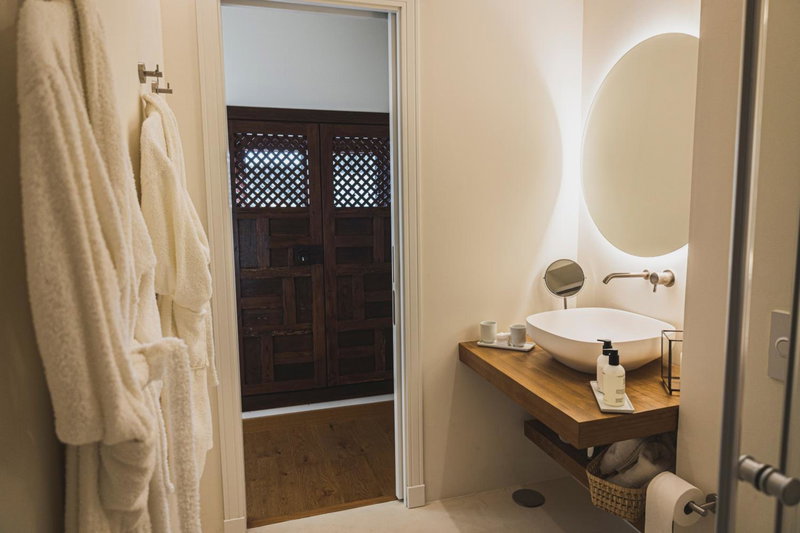 La Ermita Suites - Único Hotel Monumento de Córdoba, Córdoba, Spain