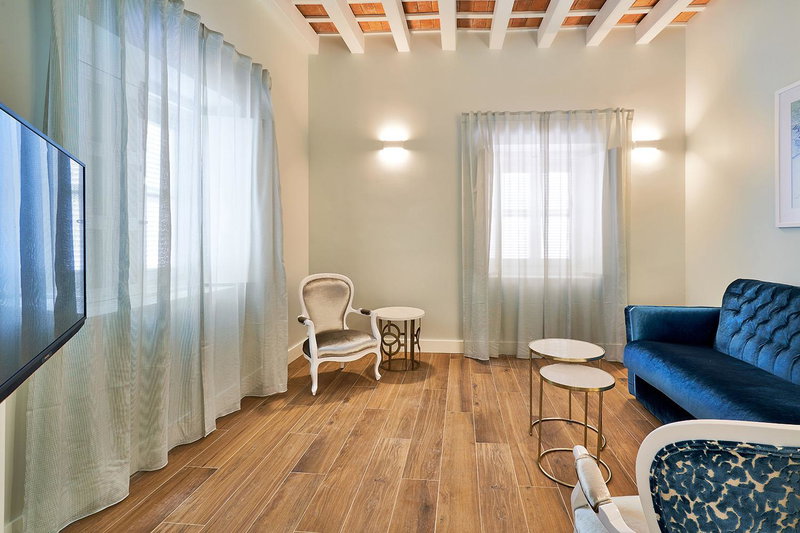 Tandem Palacio Veedor de Galeras Suites, Cádiz, Испания