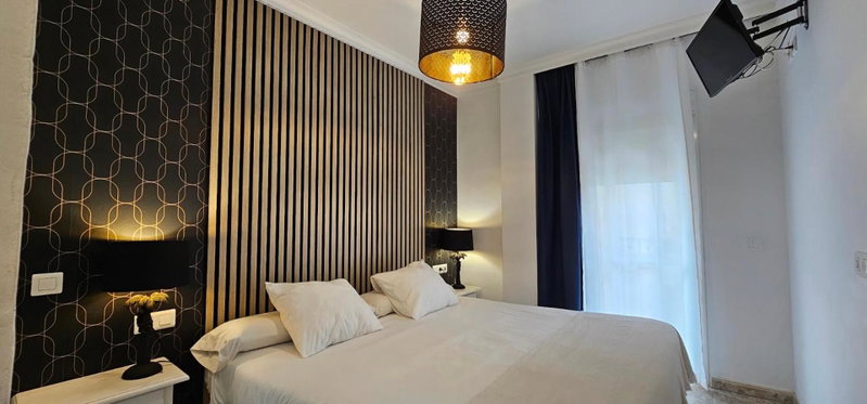 Hostal Boutique Luna de Nerja OLIVE OIL FREE DEGUSTATION & SALE, Nerja, Spain