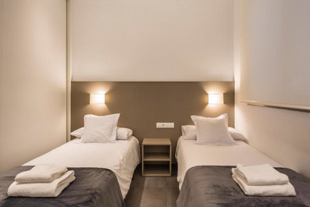 Mon Suites San Martin, Valencia, Spain