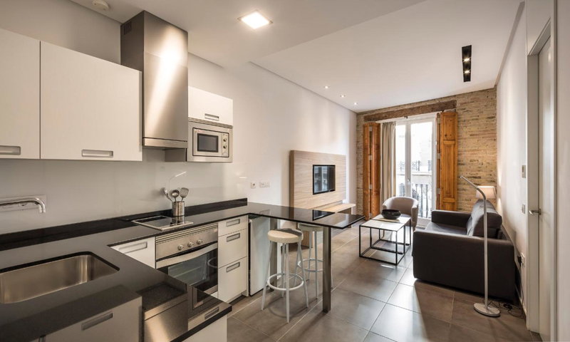 Mon Suites San Martin, Valencia, Spain