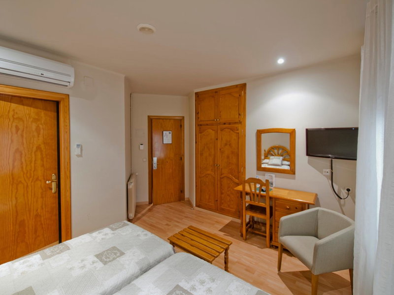 Hotel Jardí Apartaments, Mollerusa, Spain