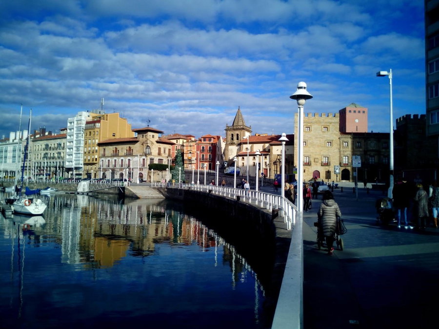 Hotel Playa Poniente, Gijón, Spain
