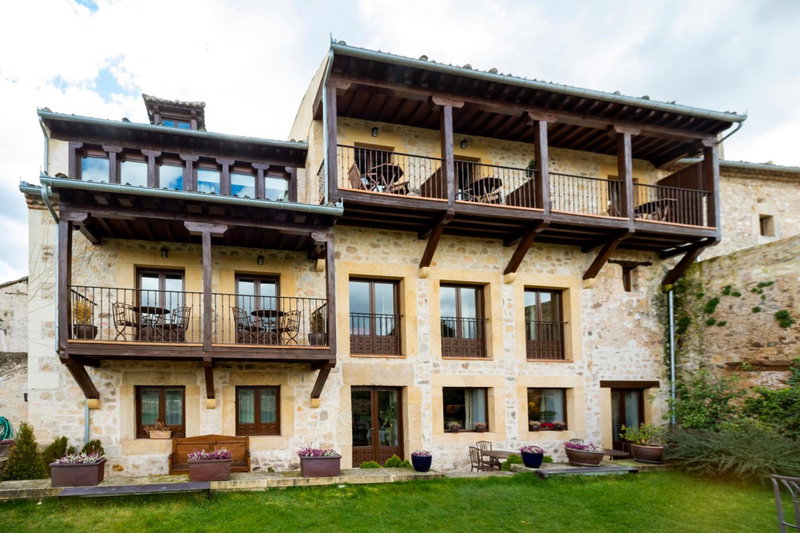 Hospederia de Santo Domingo, Pedraza-Segovia, Spain
