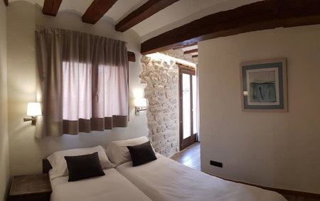 Casa Gabaldá Apartamentos, Valderrobres, Spain