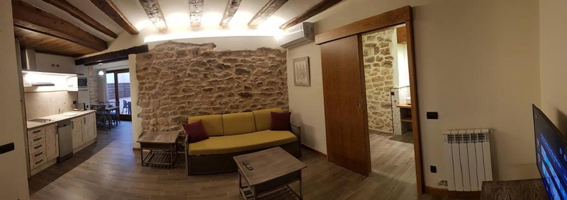 Casa Gabaldá Apartamentos, Valderrobres, Spain
