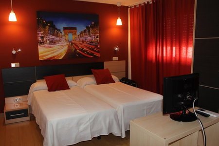Hostal Falfes, Madrid, Spain
