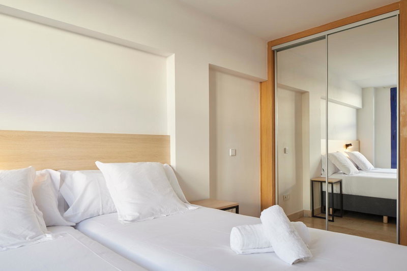 Iraipe Logroño Hotel, Logroño, Spain