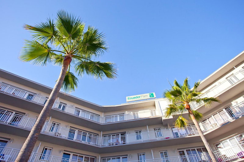 Apartamentos Ecuador Park, Torremolinos, Spain