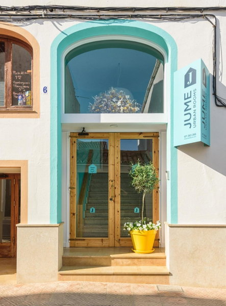 Hostal Jume - Urban Rooms, Mahón, Spain