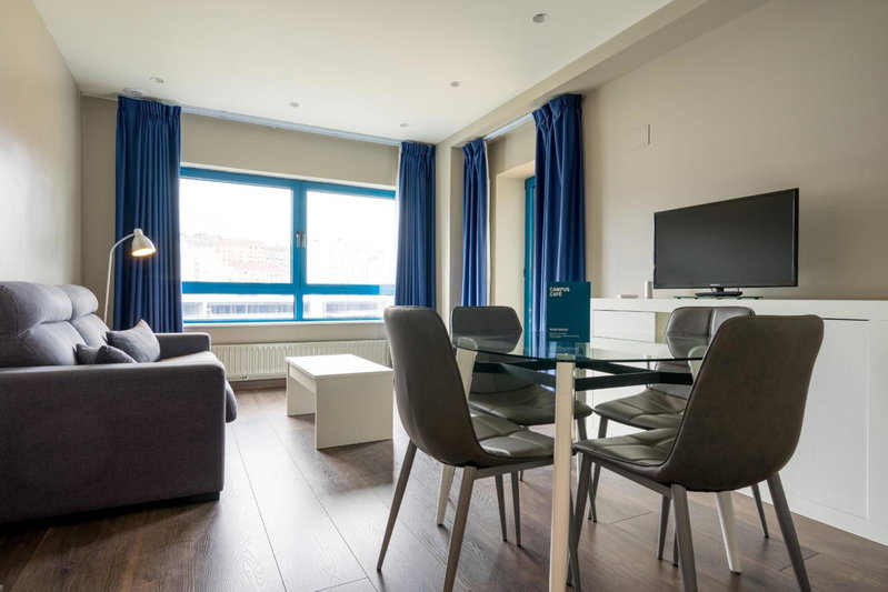 Aparthotel Campus, Oviedo, Spain