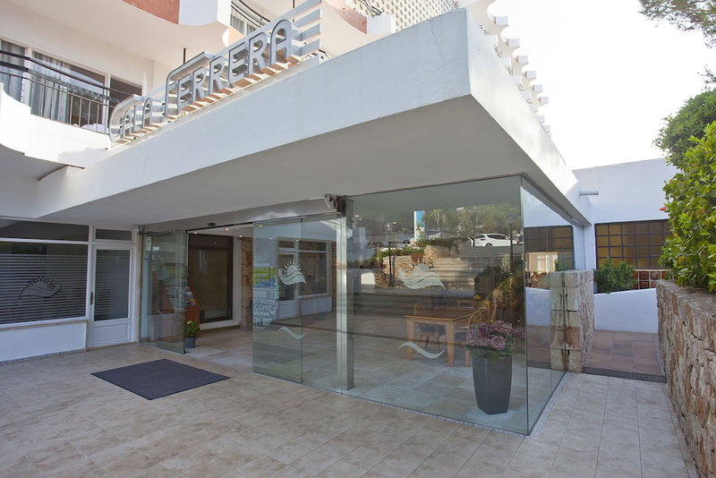 Hotel Cabot Cala Ferrera, Felanitx, Spain