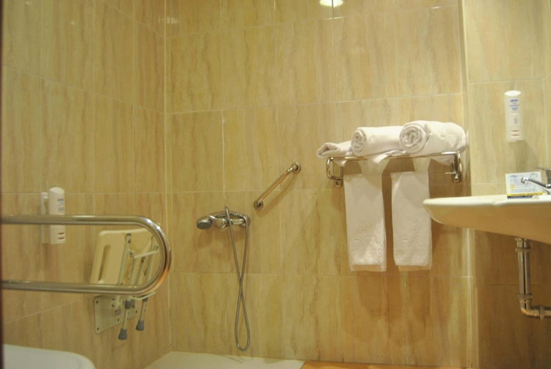 Hotel Santiago de León, Villaquilambre, Spain
