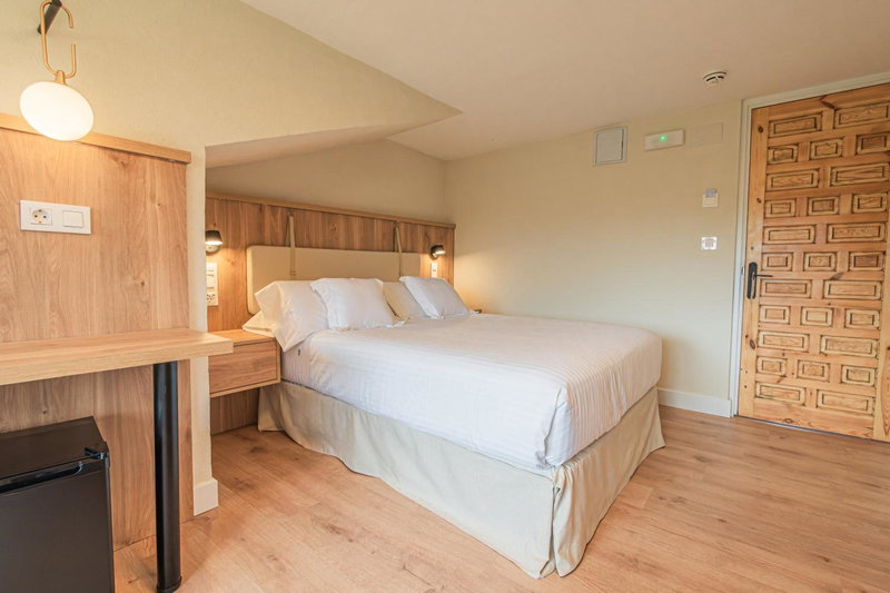 Hotel BESTPRICE Santillana, Santillana del Mar, Spain