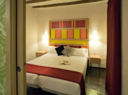 Apartaments Ciutat Vella, Barcelona, Spain