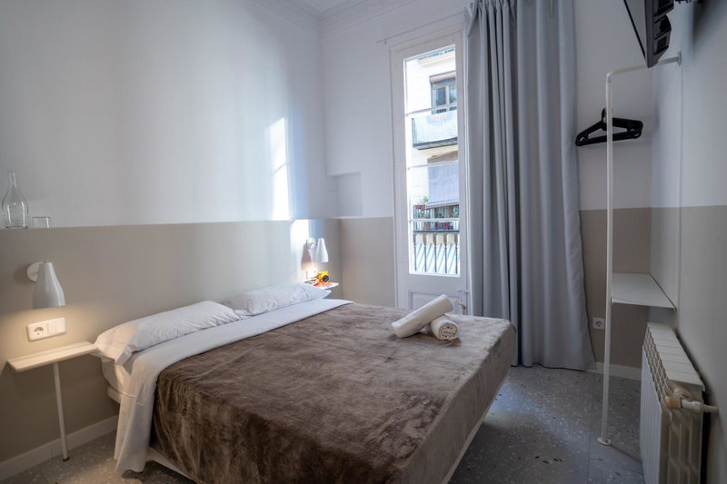 Hostal Hera, Barcelona, Spain