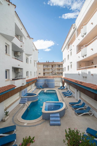 Apartamentos Empuriabrava Maurici Park, Empuriabrava, Spain
