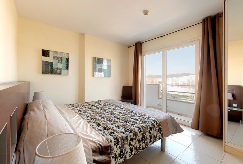 Apartamentos Empuriabrava Maurici Park, Empuriabrava, Spain
