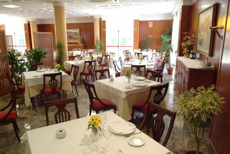 Hotel Bartos, Almussafes, Spain