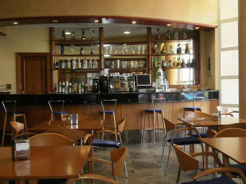 Hotel Bartos, Almussafes, Spain