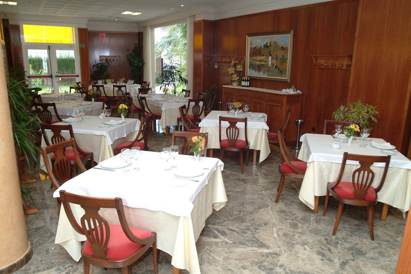 Hotel Bartos, Almussafes, Spain