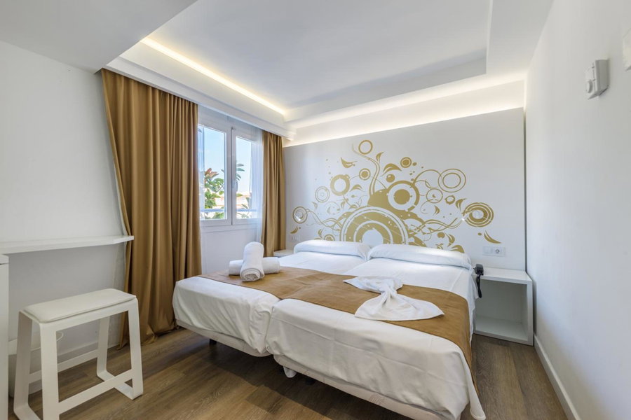 Welikehotel Triton Beach, Cala Ratjada, Spain